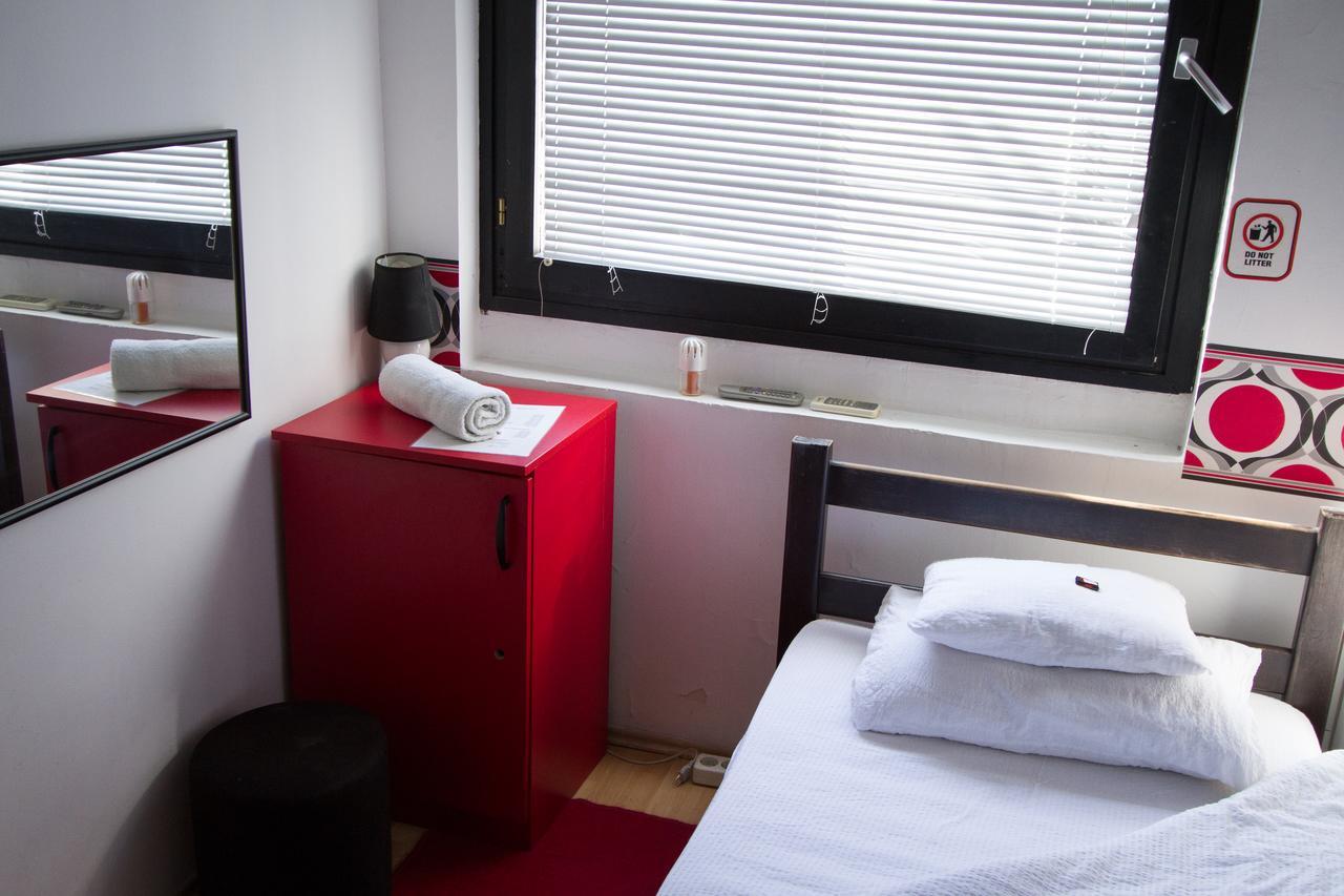 Hostel No9 Beograd Bagian luar foto